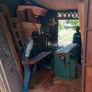 Atelier Menuiserie & Tapisserie Moinaecha Ahamada